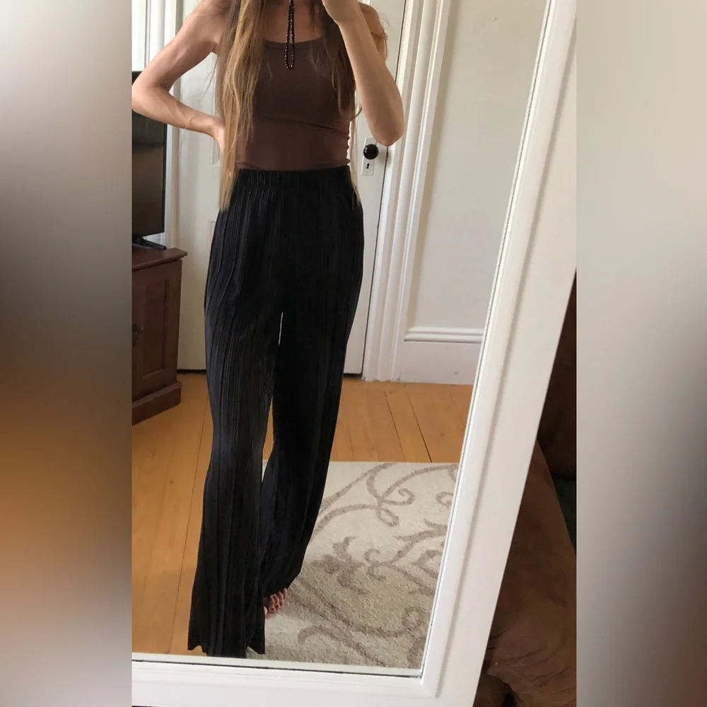 Black Pleated Wide-Leg Women's Boho-Style Pants S - Picture 4 of 7